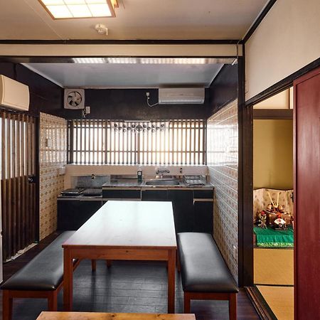 Villa Hakone Kabuto 古民家旅館 150平米 バス停迄一分 準天然温泉 最大12名 Extérieur photo