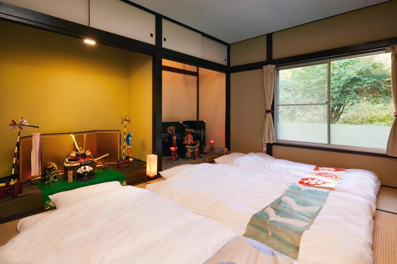 Villa Hakone Kabuto 古民家旅館 150平米 バス停迄一分 準天然温泉 最大12名 Extérieur photo